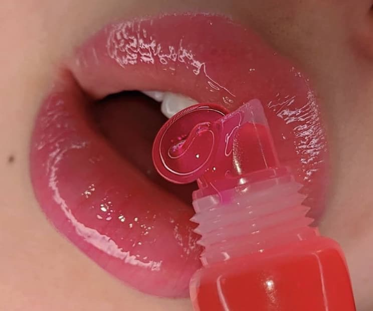 Pink Lip Gloss - Fabstouch